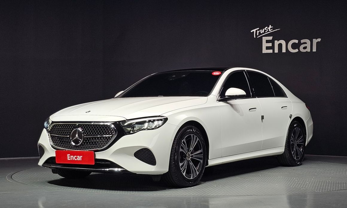 Mercedes-Benz E-Class 2026