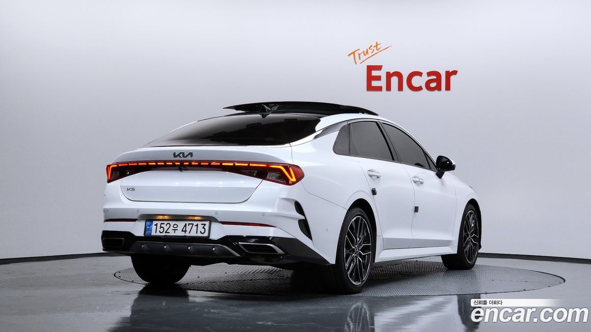 Kia K5 2023