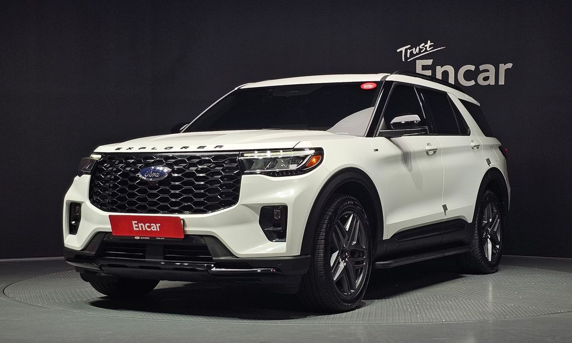 Ford Explorer 2025