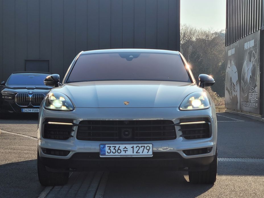 Porsche Cayenne 2022