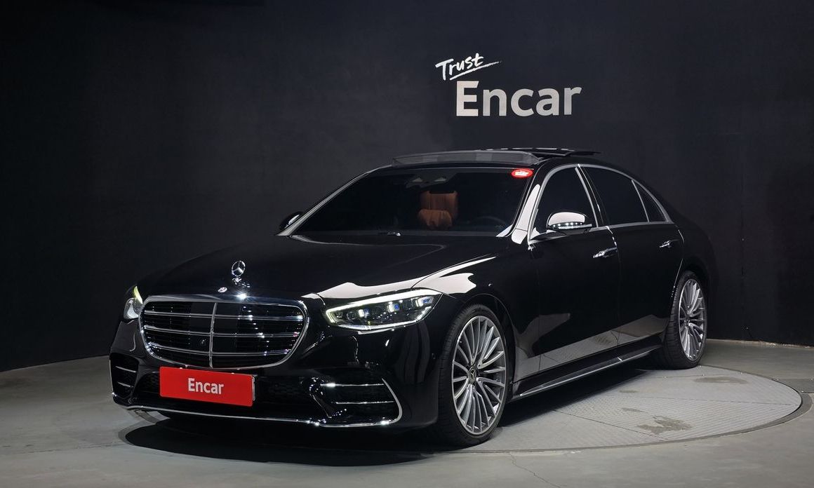 Mercedes-Benz S-Class 2025