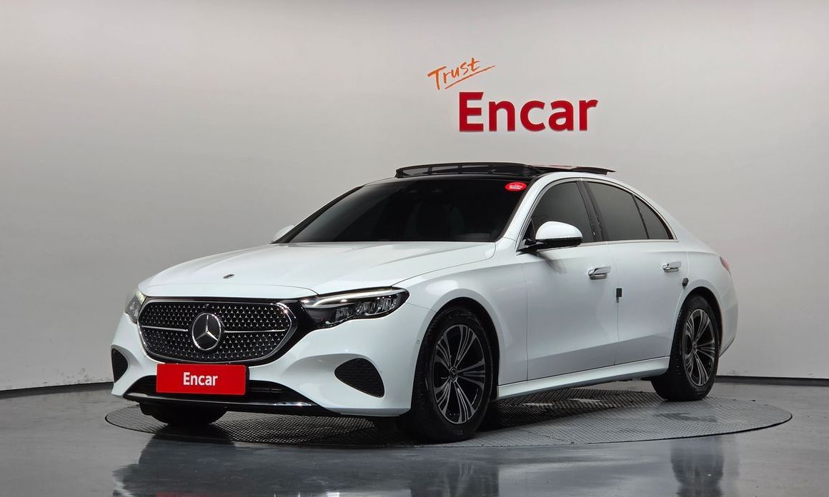 Mercedes-Benz E-Class 2025