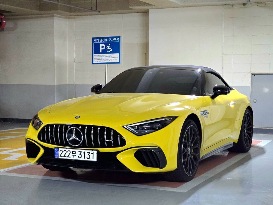 Mercedes-Benz SL-Class 2023