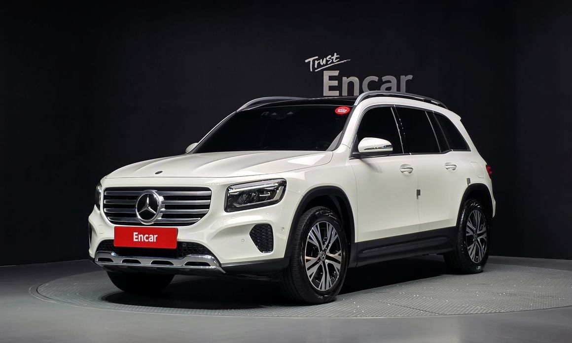 Mercedes-Benz GLB-Class 2024