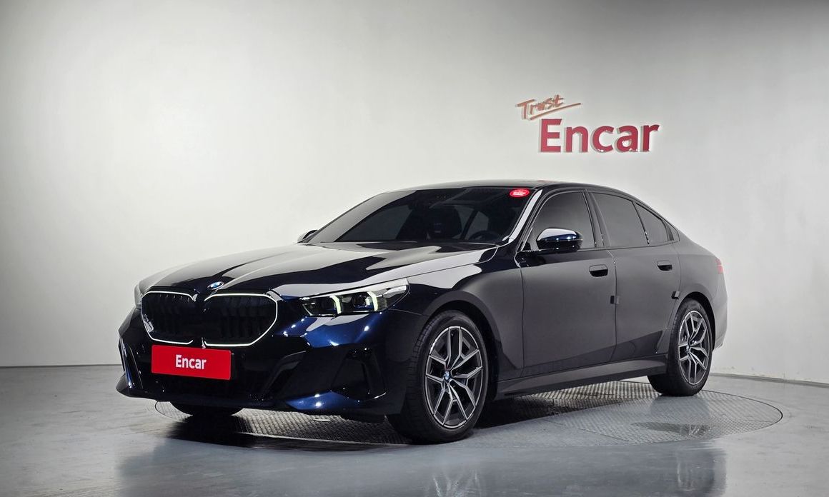 BMW 5-Series 2026