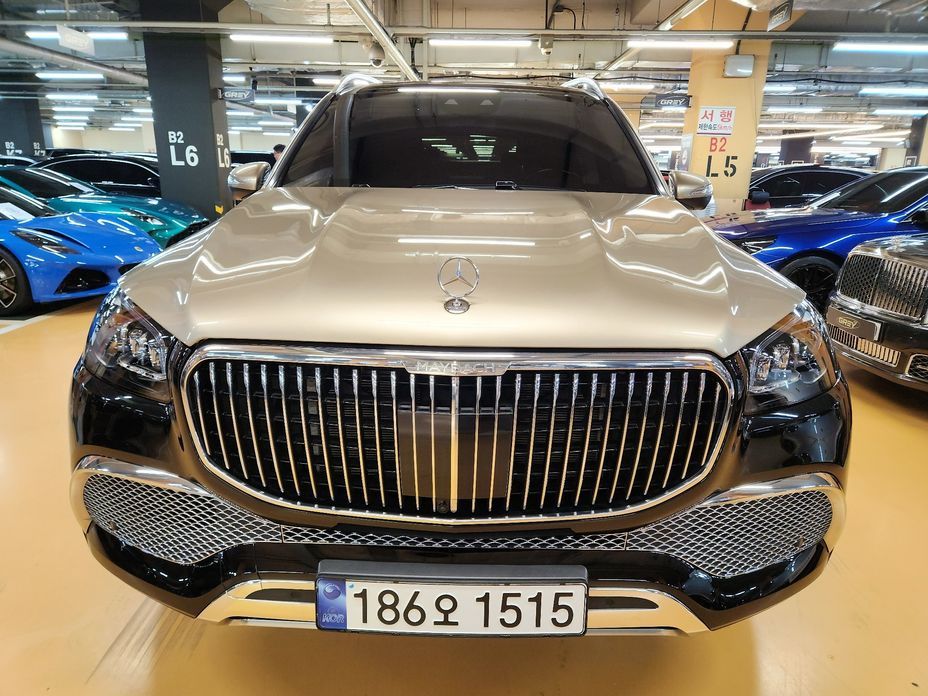 Mercedes-Benz GLS-Class 2023