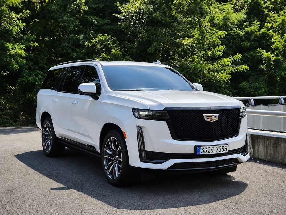 Cadillac Escalade 2023