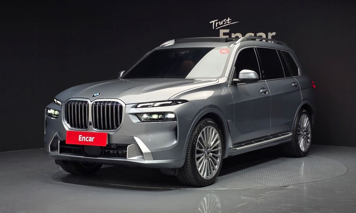 BMW X7 2025