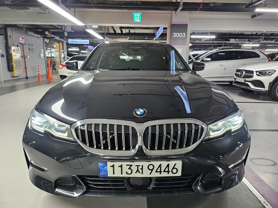BMW 3-Series 2021