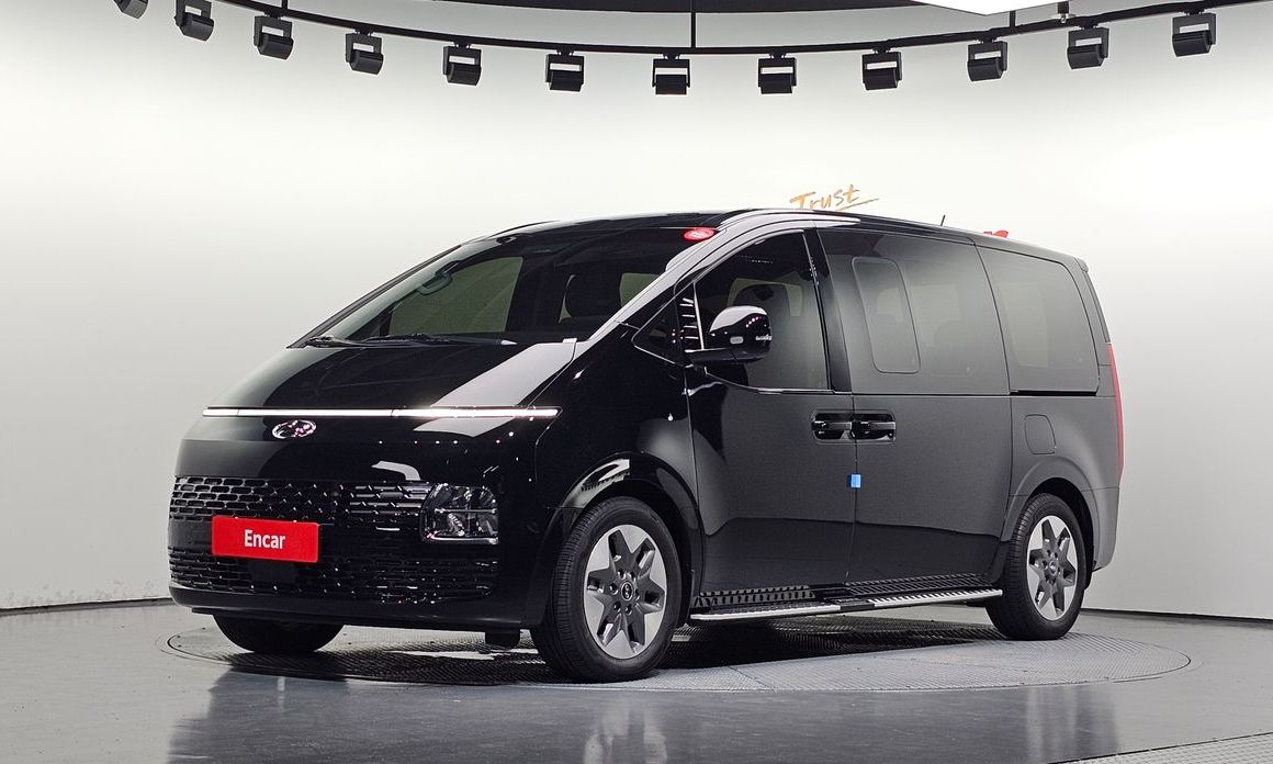 Hyundai Staria 2023