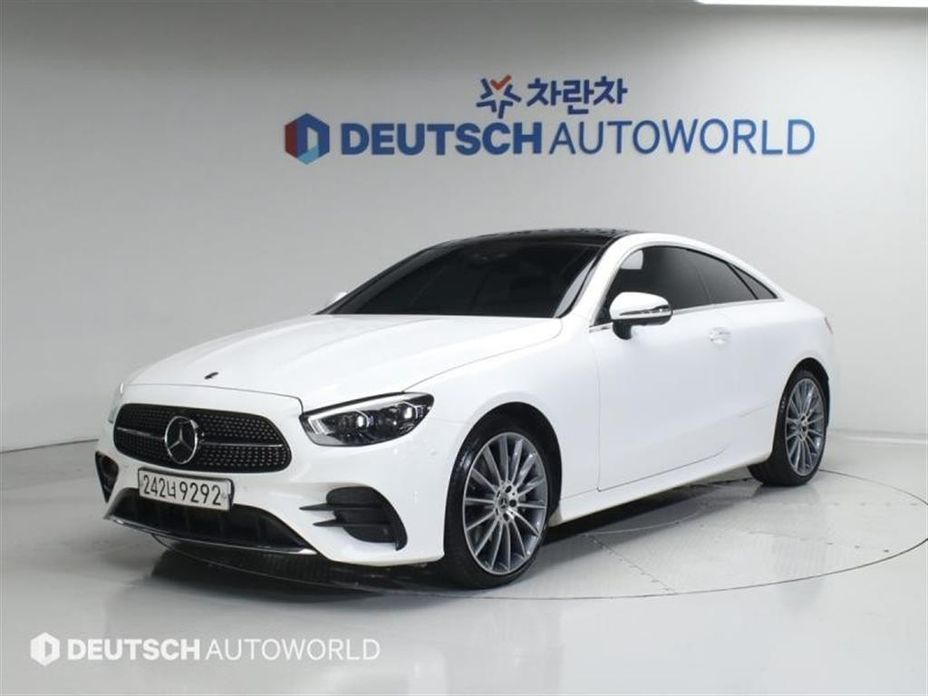 Mercedes-Benz E-Class 2021
