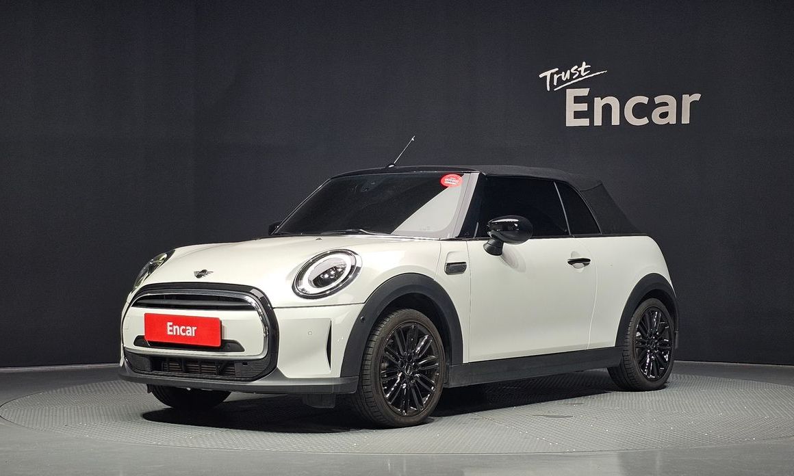 Mini Cooper Convertible 2024