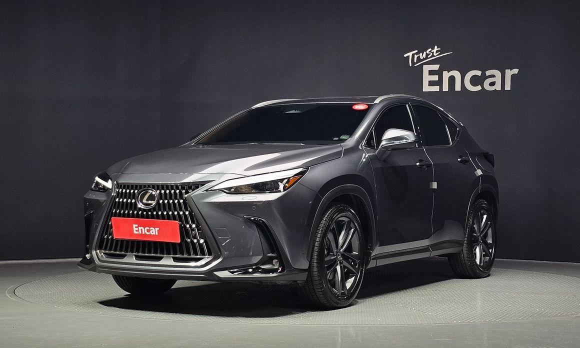Lexus NX 2026