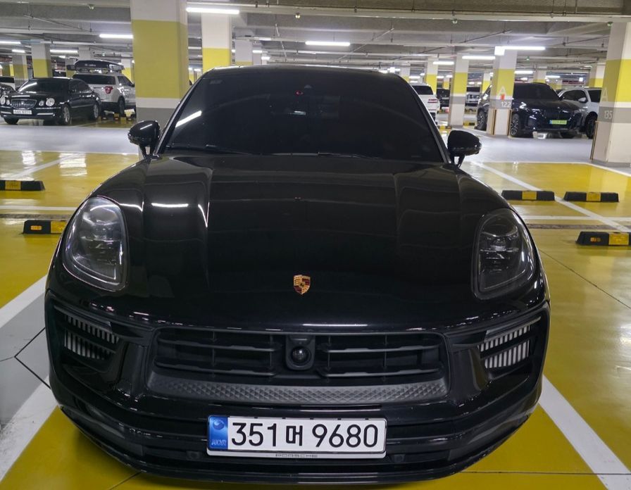 Porsche Macan 2022