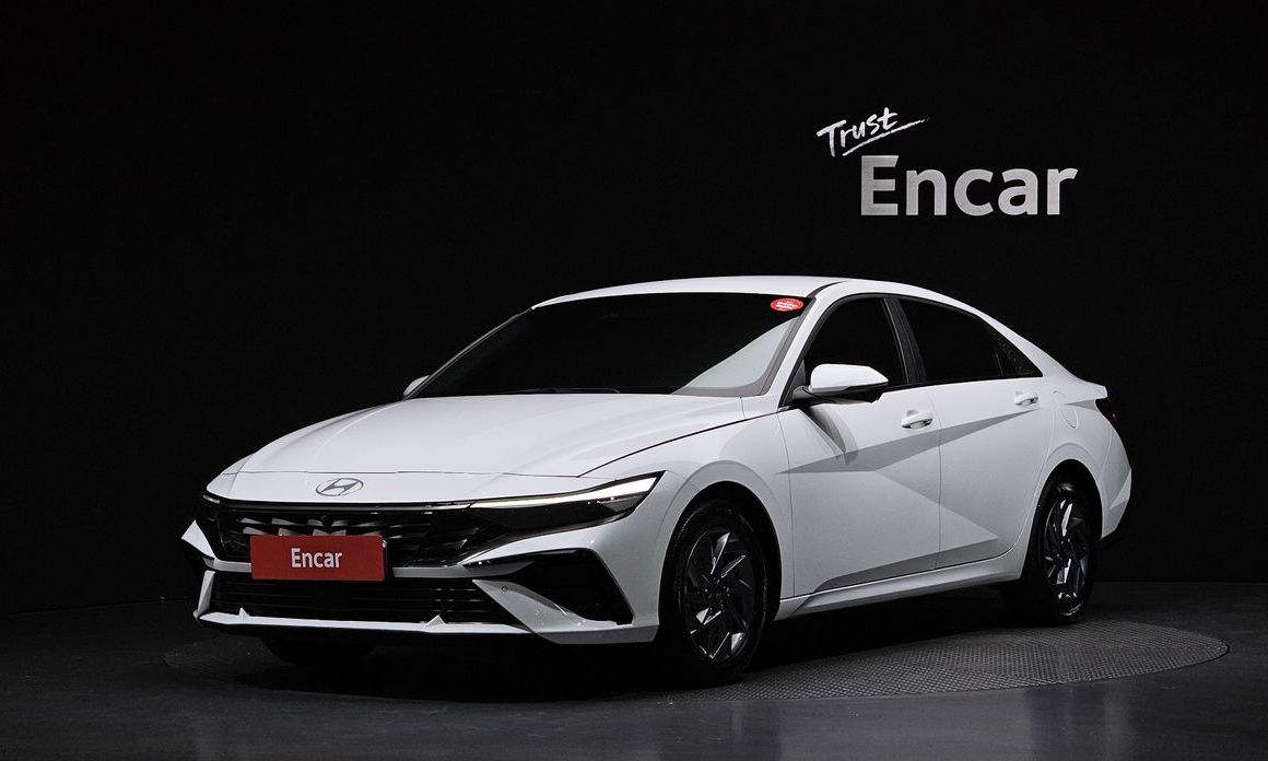 Hyundai AVANTE 2024