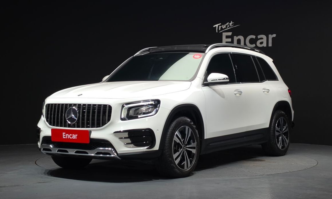 Mercedes-Benz GLB-Class 2021