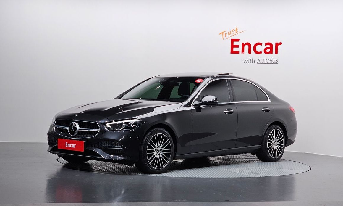 Mercedes-Benz C-Class 2022