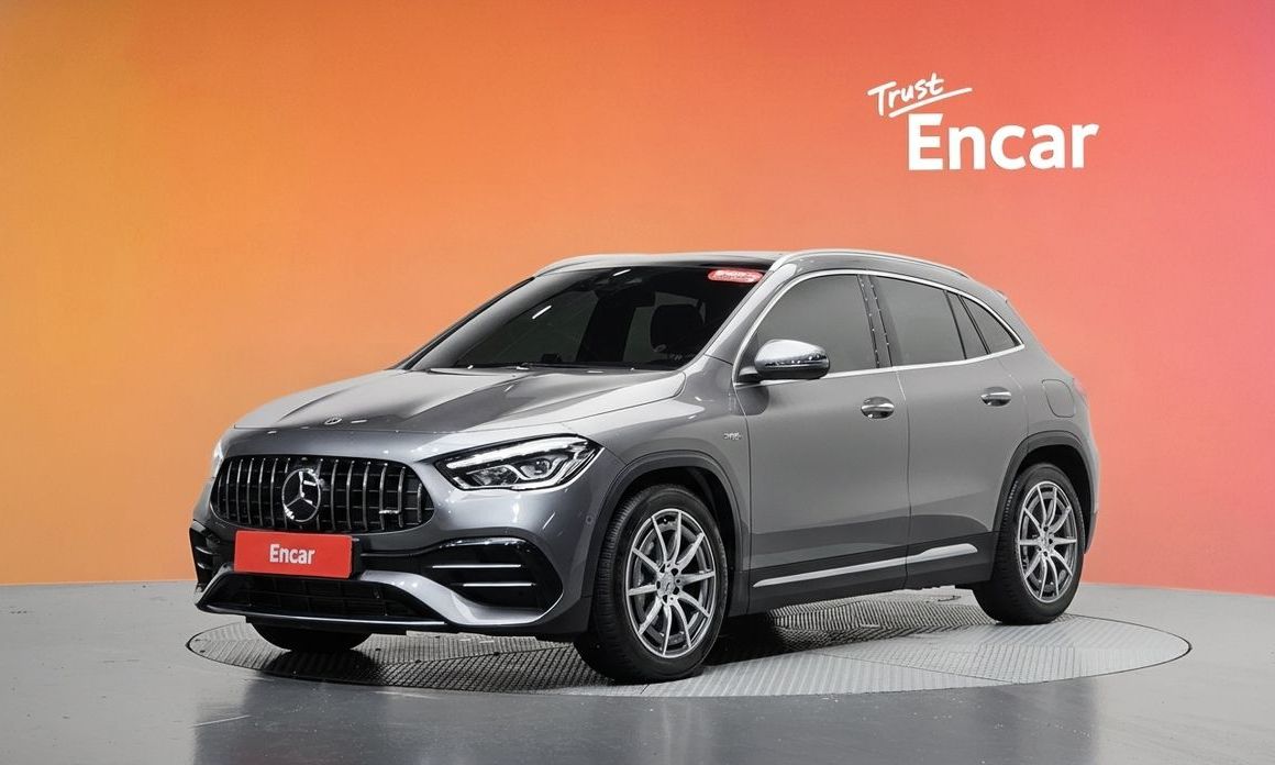 Mercedes-Benz GLA-Class 2021
