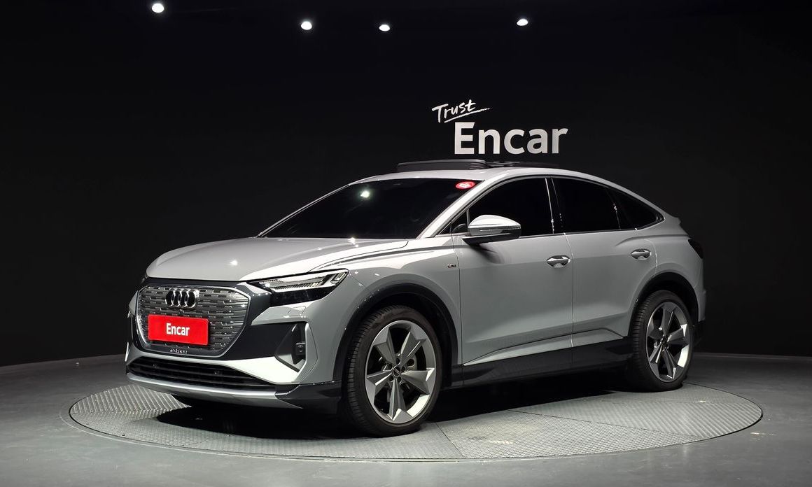 Audi Q4 e-tron 2025