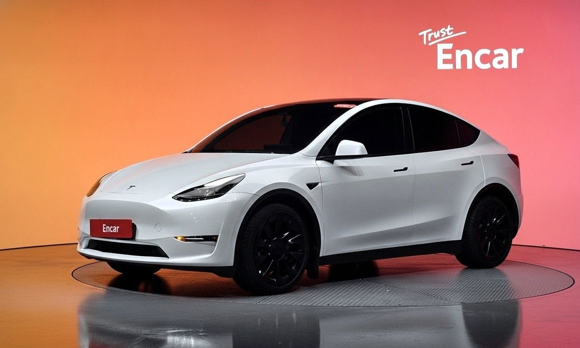 Tesla Model Y 2023