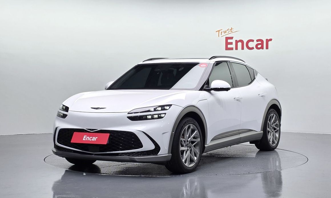 Genesis GV60 2025