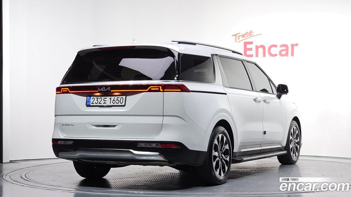 Kia Canival 2023