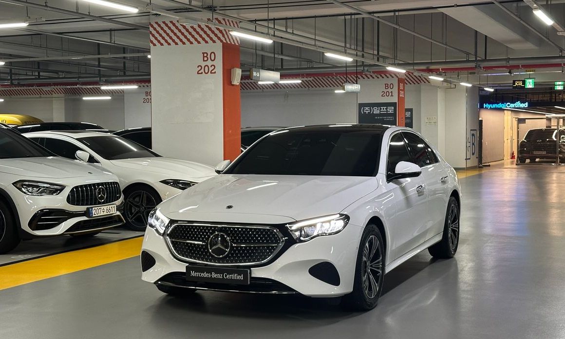 Mercedes-Benz E-Class 2026