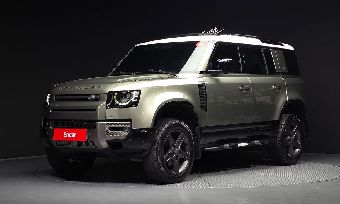 Land Rover Defender 2022