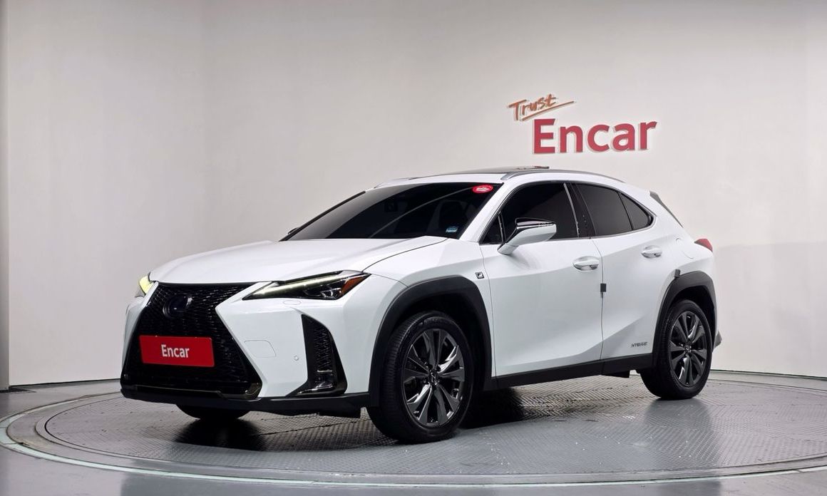 Lexus UX 2020