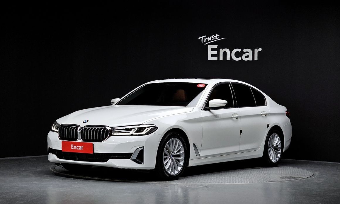 BMW 5-Series 2021