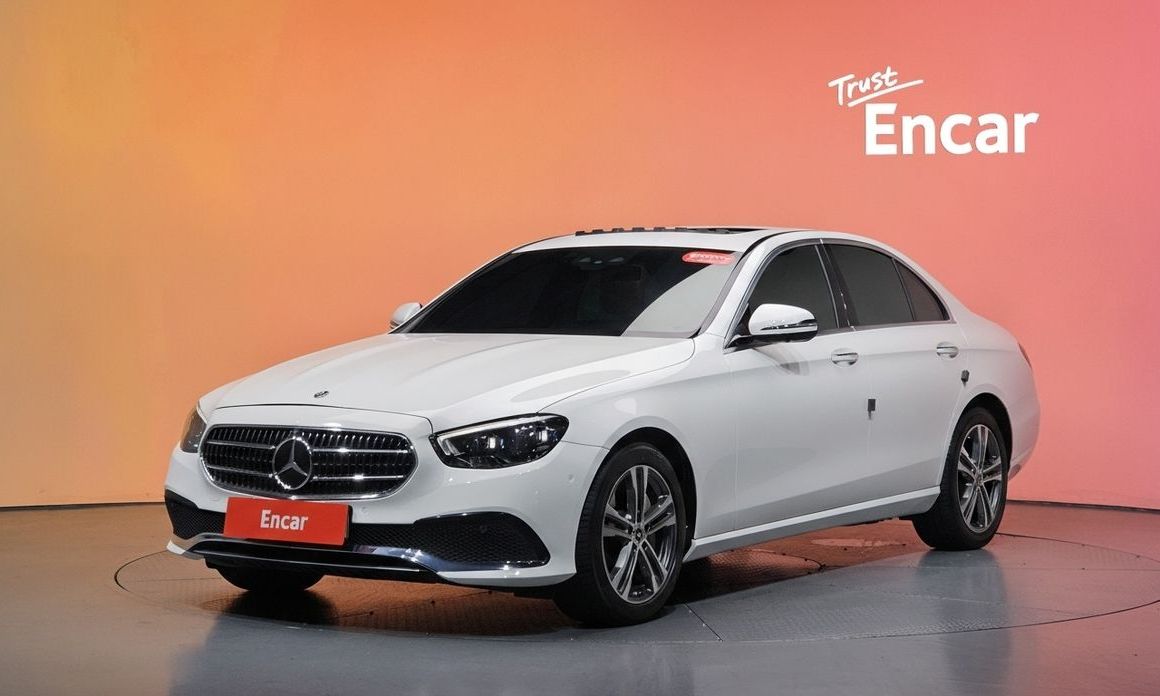 Mercedes-Benz E-Class 2021