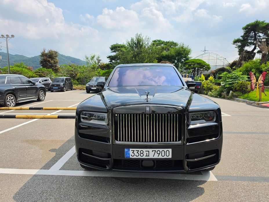 Rolls-Royce Cullinan 2021