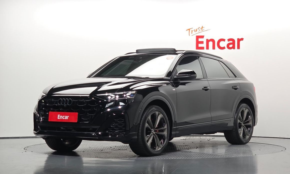 Audi Q8 2025