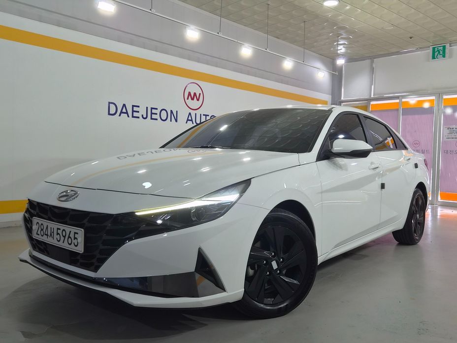 Hyundai AVANTE 2023