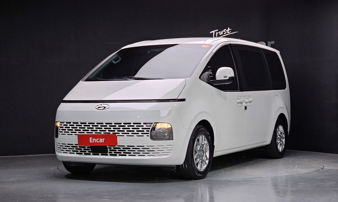 Hyundai Staria 2024