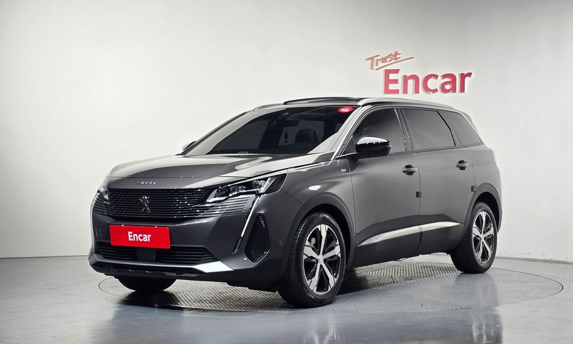 Peugeot 5008 2021