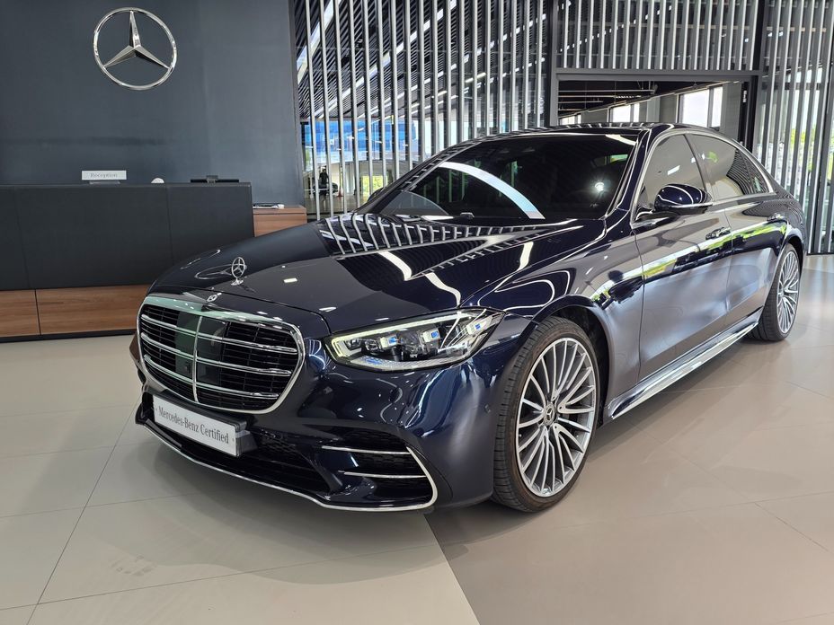 Mercedes-Benz S-Class 2026