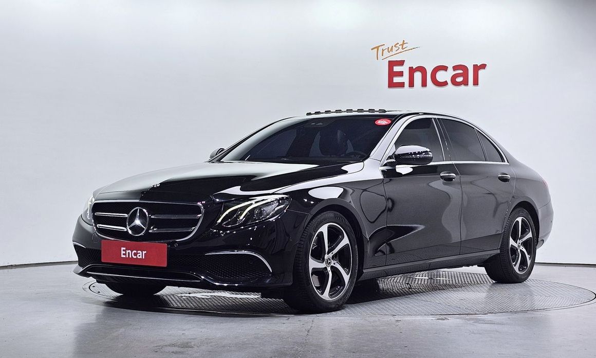Mercedes-Benz E-Class 2020