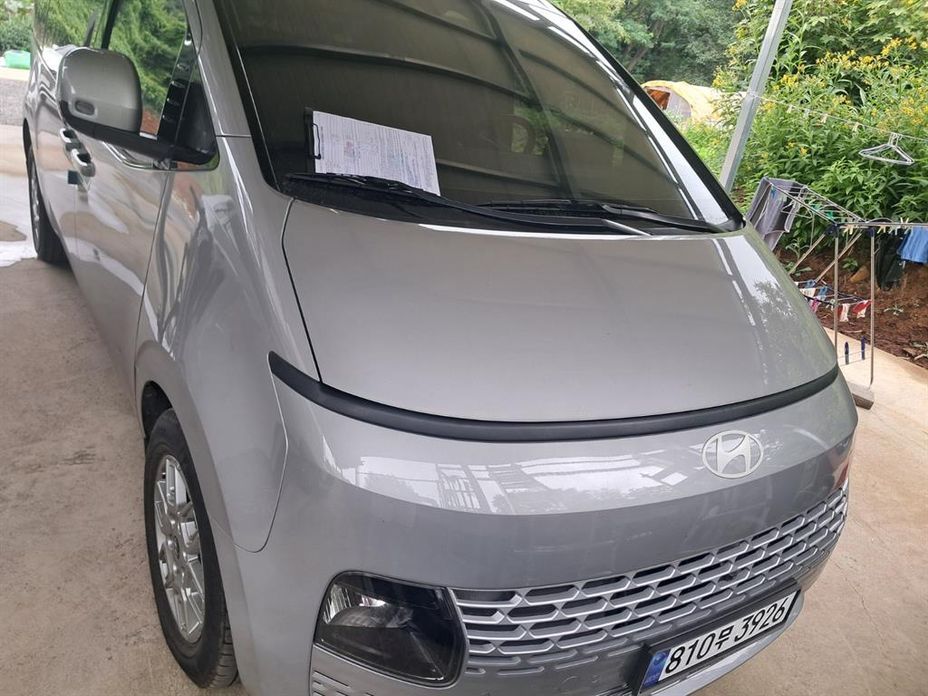 Hyundai Staria 2025