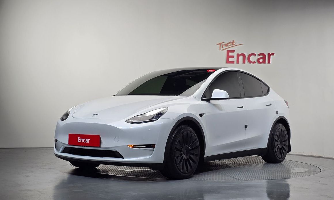 Tesla Model Y 2021