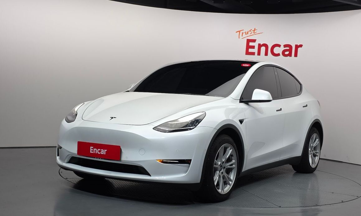 Tesla Model Y 2022