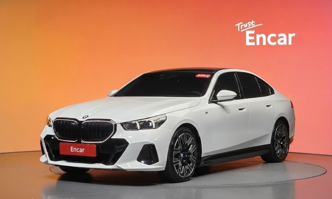 BMW i5 2025