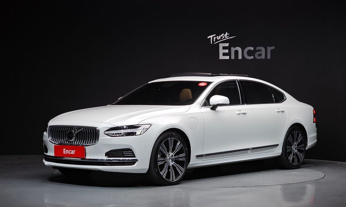 Volvo S90 2025