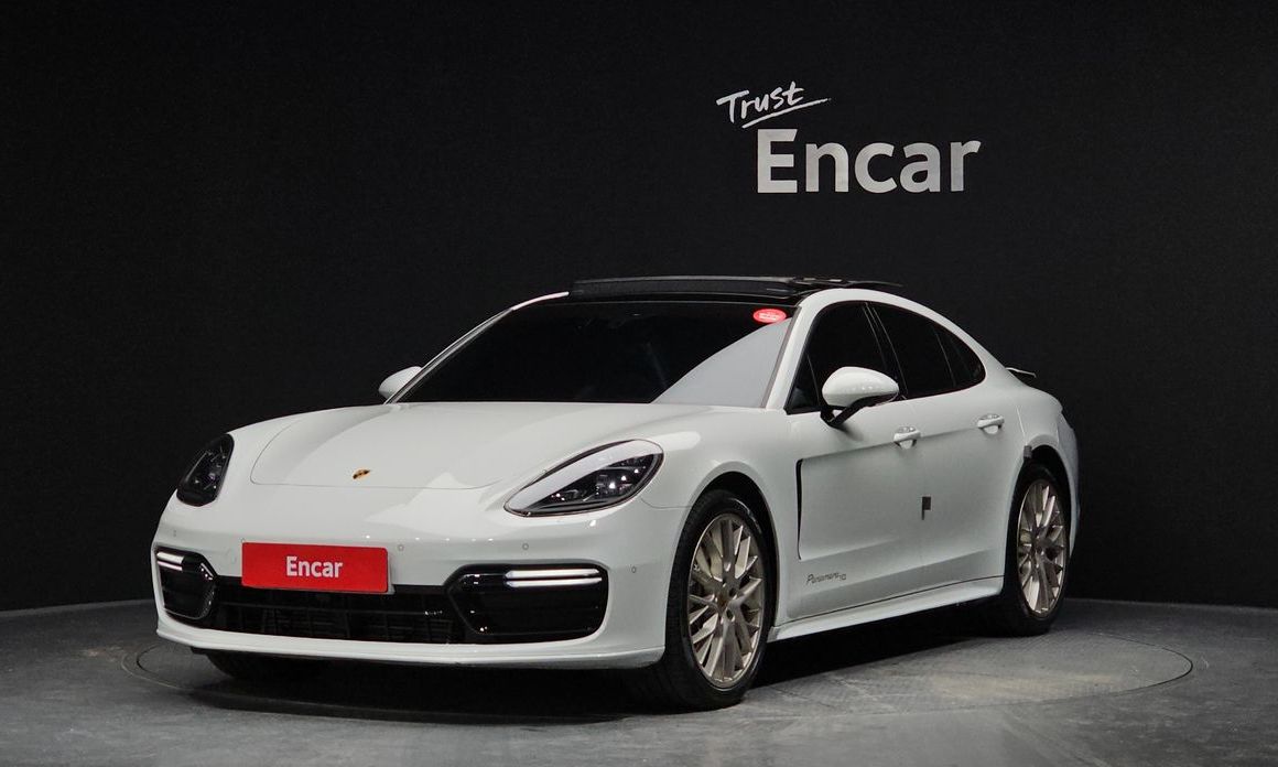Porsche Panamera 2020