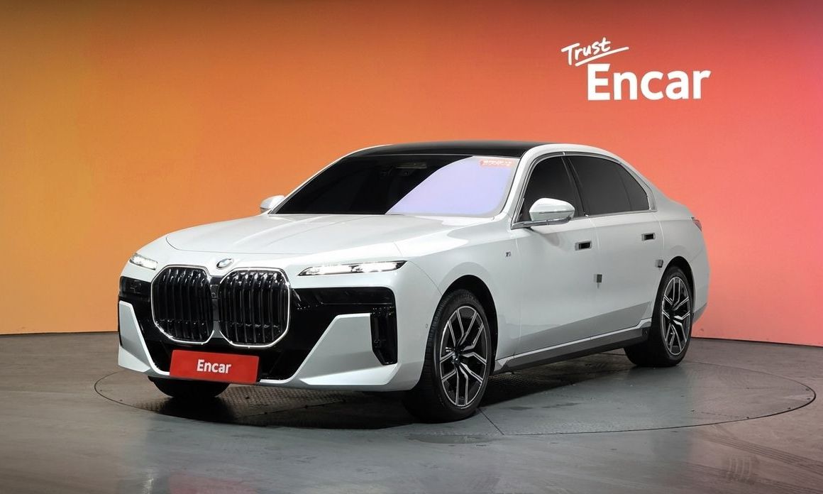 BMW 7-Series 2024