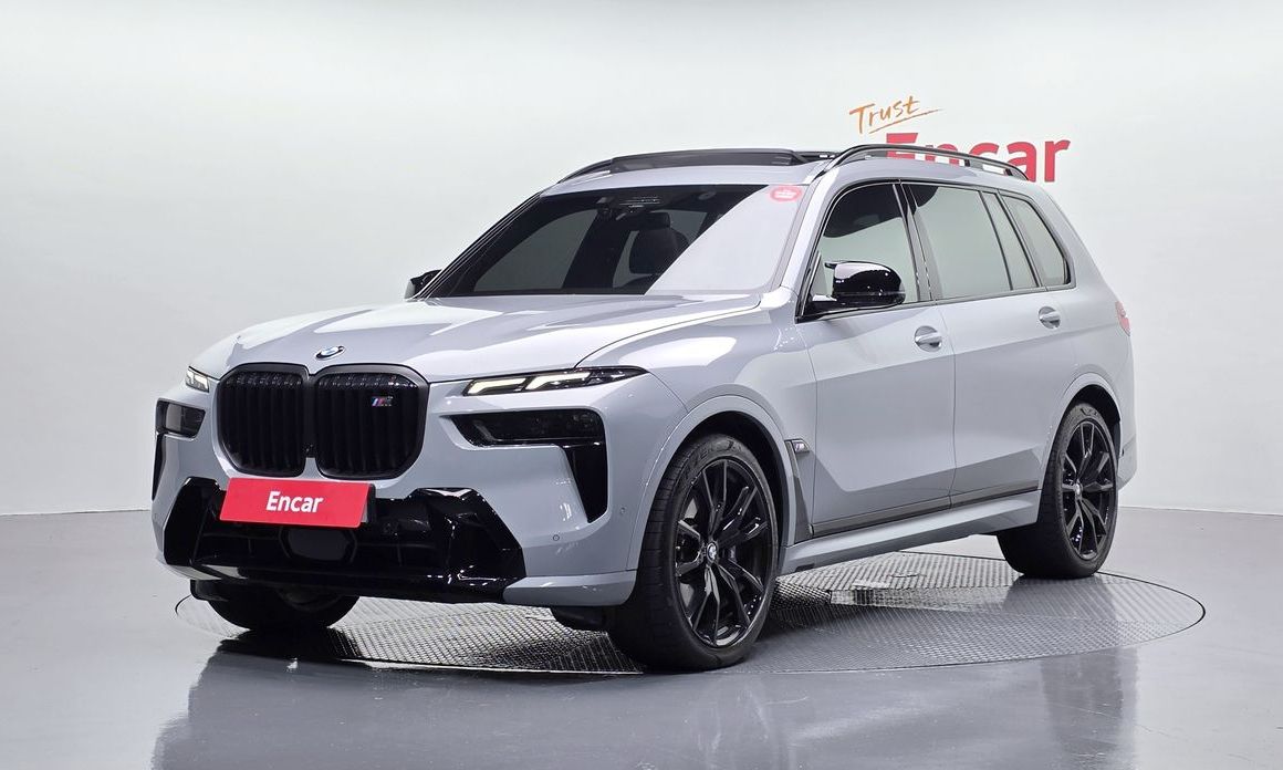 BMW X7 2024