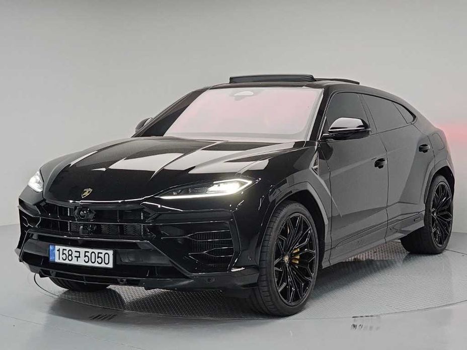 Lamborghini Urus 2026
