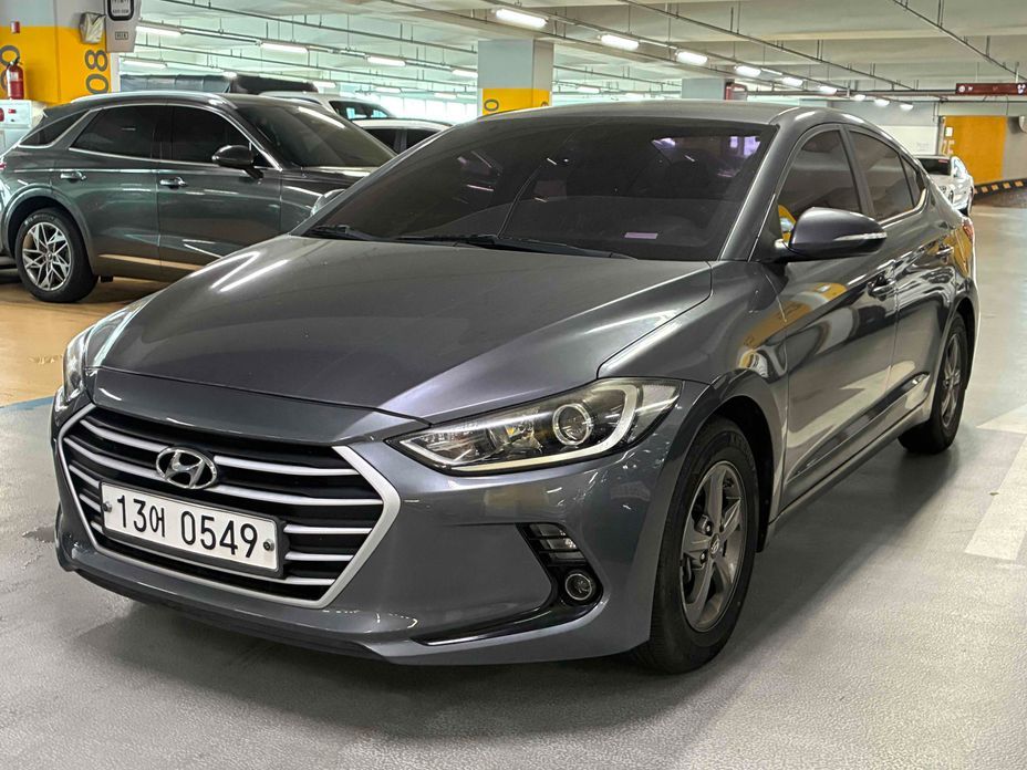 Hyundai AVANTE 2017