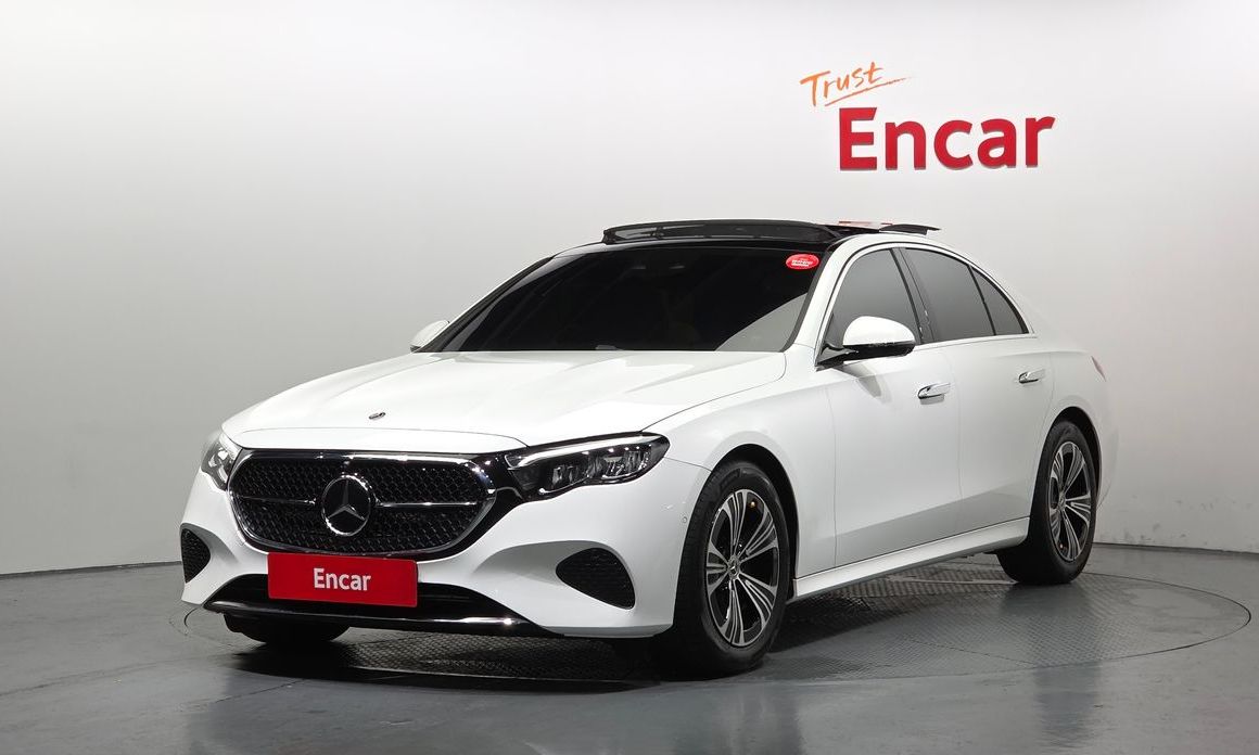 Mercedes-Benz E-Class 2025