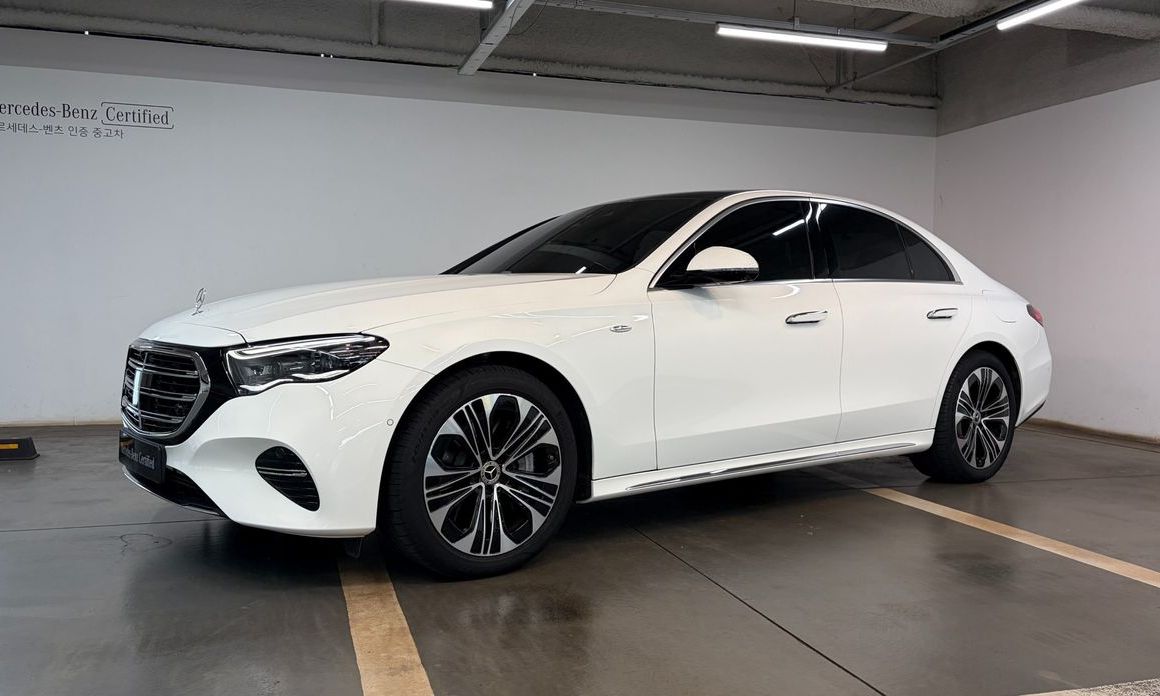 Mercedes-Benz E-Class 2025